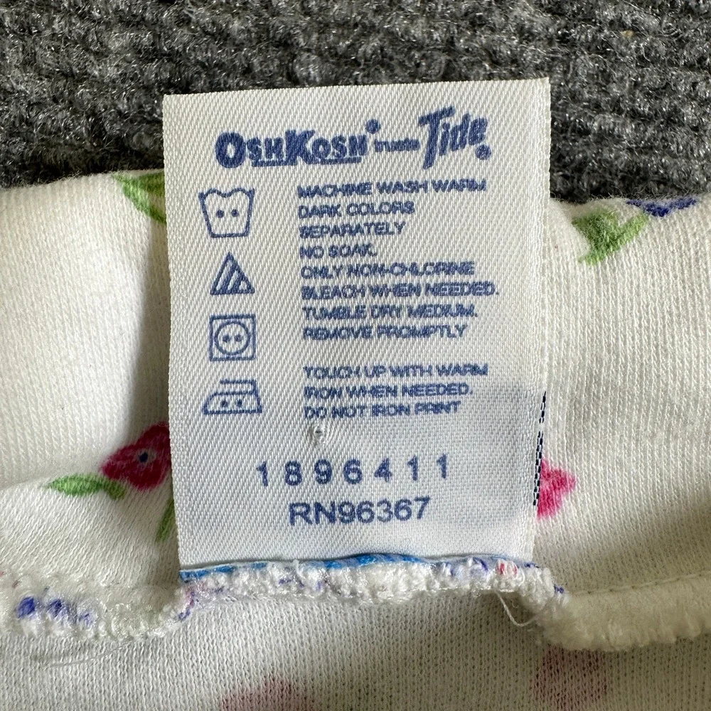 Vintage OshKosh Bgosh Girls White Floral Turtleneck Top 6X Made in USA